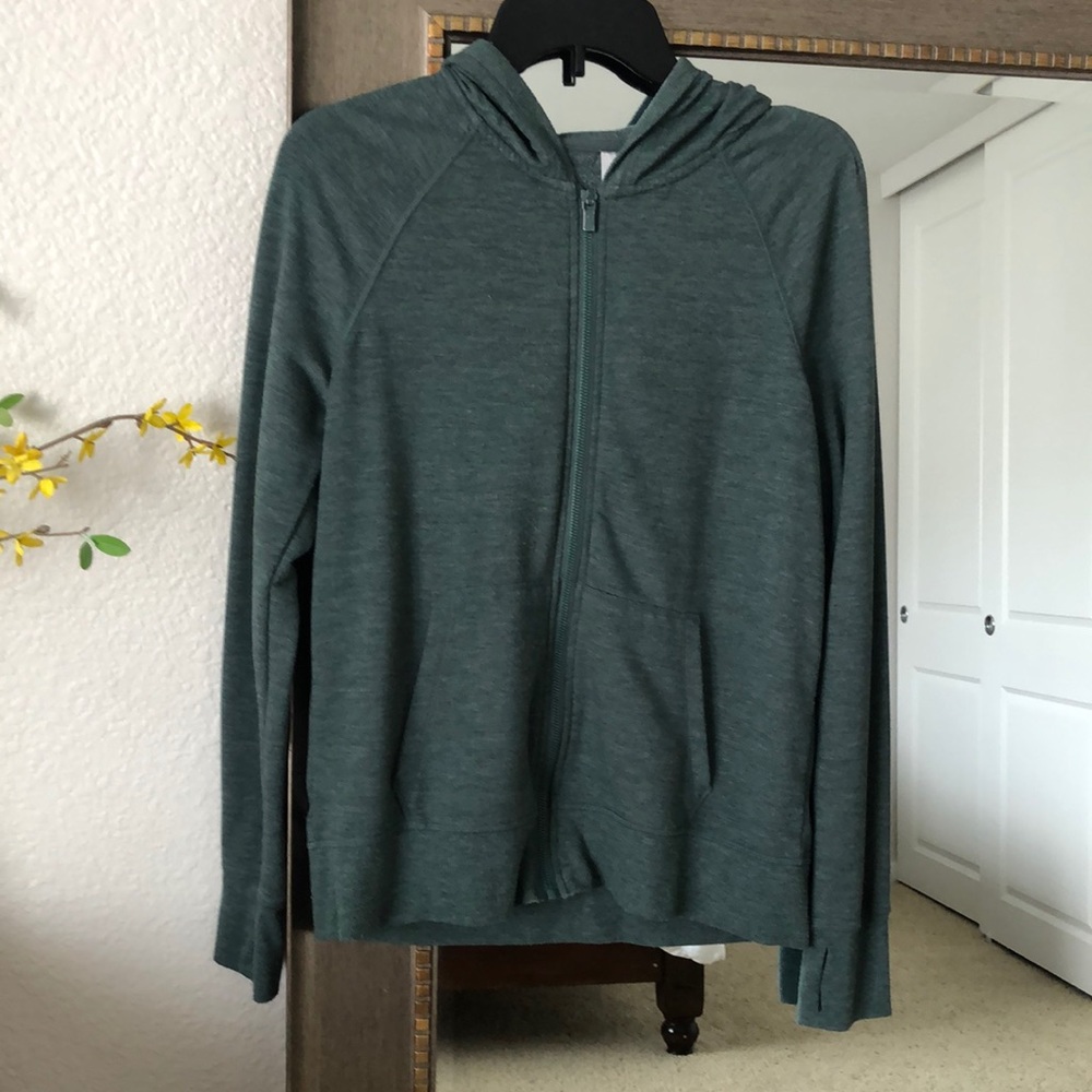 Women’s sweater